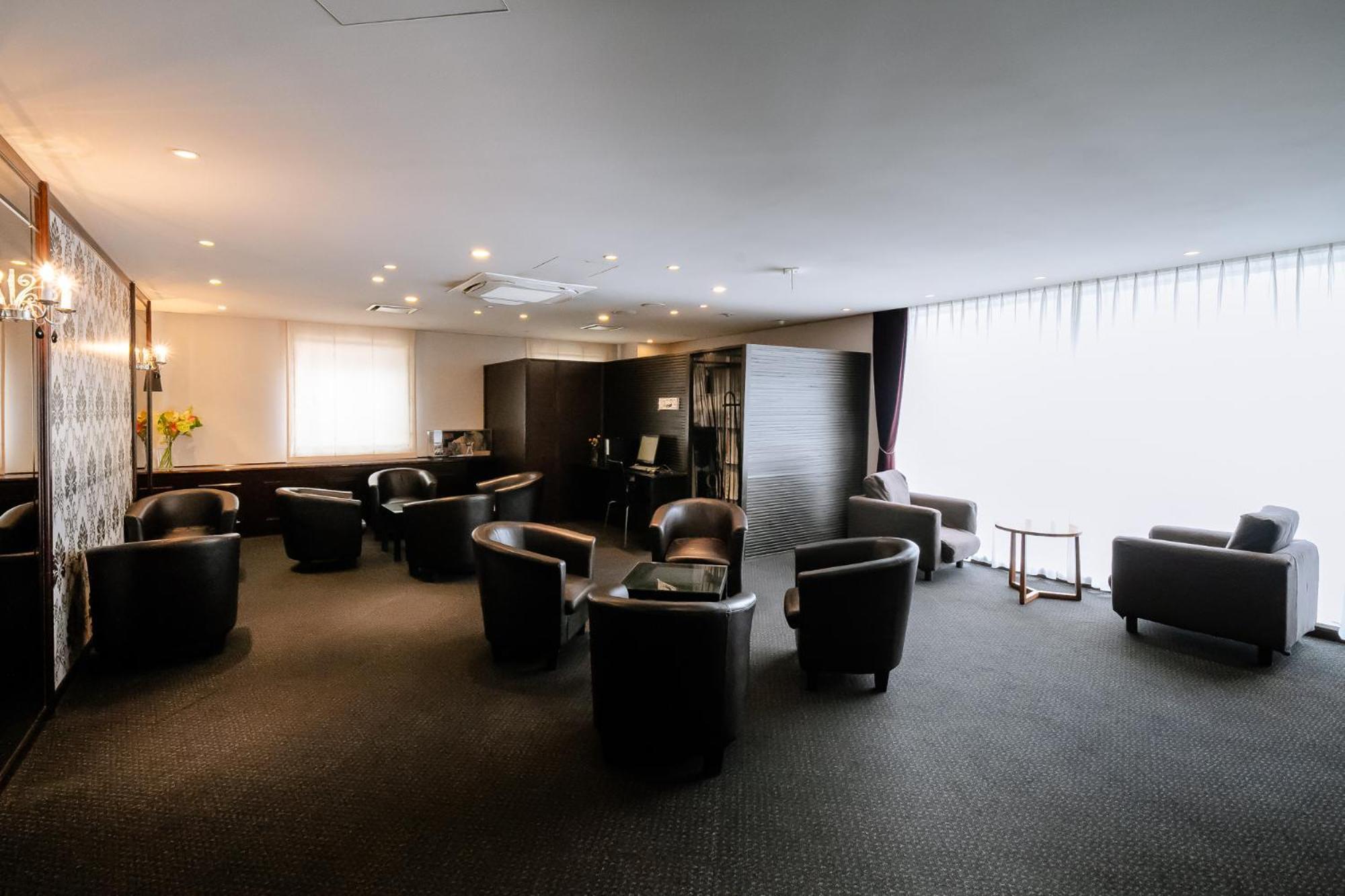 Hotel Hillarys Ōsaka Exterior foto